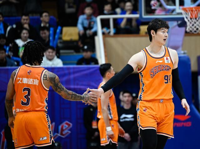 im电竞-CBA12进8前瞻：广厦无悬念晋级 广州或上演下克上？