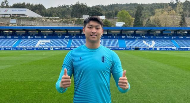 中国区官网-郭田雨留洋首赛季：错失磨合期 登场3次颗粒无收