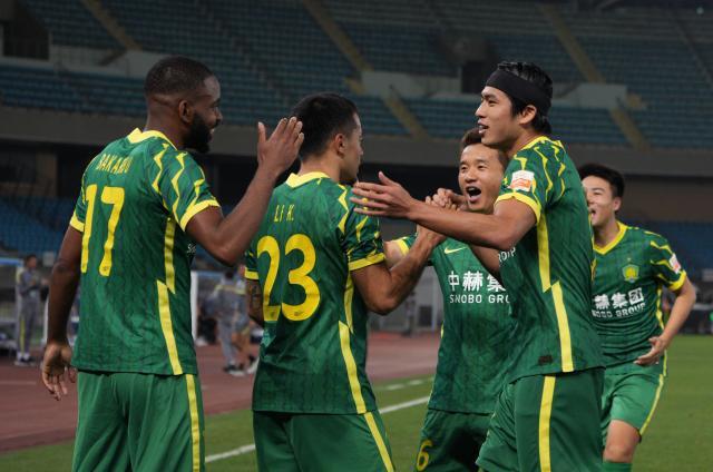 im电竞-【前瞻】广州遇残阵河南争3连胜  国安欲送河北首败